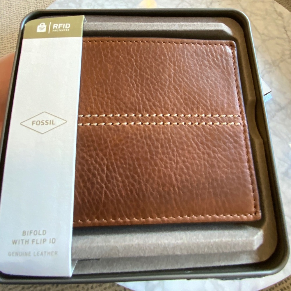 Fossil leather wallet